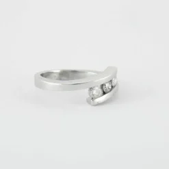 Bague or blanc trilogie diamants