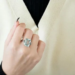 BAGUE OR, DIAMANTS & AIGUE-MARINE.