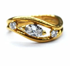 Bague or et diamants