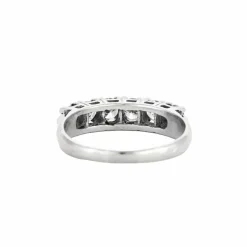 Bague or et diamants