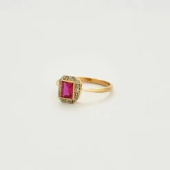 BAGUE OR ET PIERRE ROSE