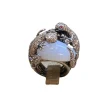 Bague or foncé calcédoine, onyx et diamant salamandre