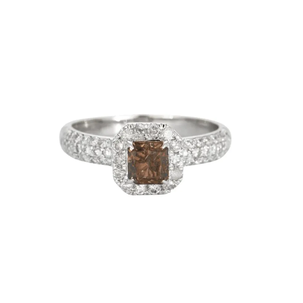 Bague or gris diamant brun et diamants