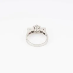 Bague or gris, diamants