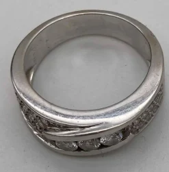 Bague Or Gris et Diamants