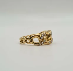 Bague or jaune 18 carats sertie de diamants