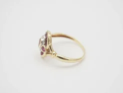 Bague or jaune 750 mil et rubis
