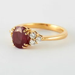 Bague Or Jaune Rubis birman & Diamants