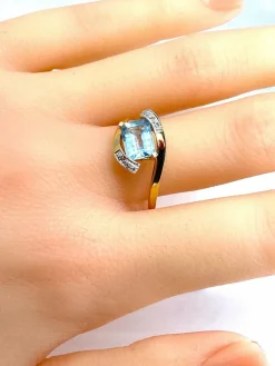 Bague or jaune aigue-marine et diamants