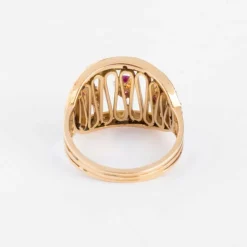 Bague or jaune ajouré rubis