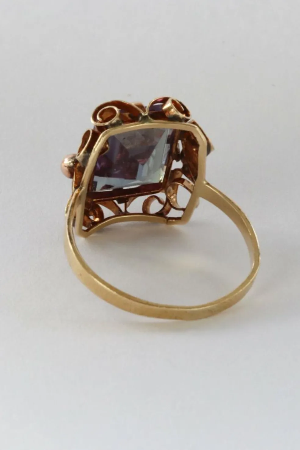 Bague Or jaune Alexandrite