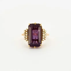 Bague or jaune améthyste et diamants