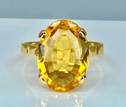 Bague or jaune, citrine