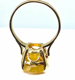 Bague or jaune, citrine