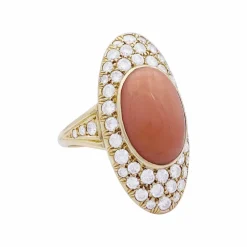 Bague, or jaune, corail et diamants