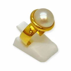 Bague or jaune demi perle