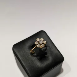 Bague or jaune diamant