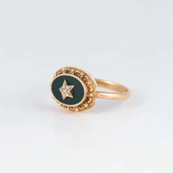 Bague or jaune diamant et jaspe sanguin