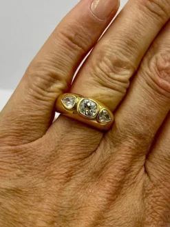 Bague or jaune diamants