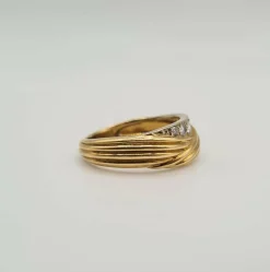 Bague or jaune diamants