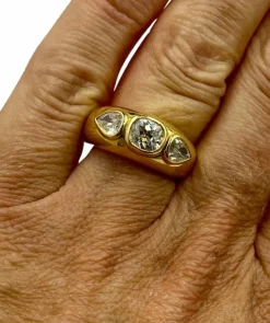 Bague or jaune diamants