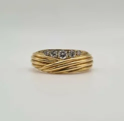 Bague or jaune diamants