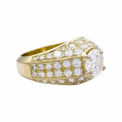Bague or jaune, diamants.