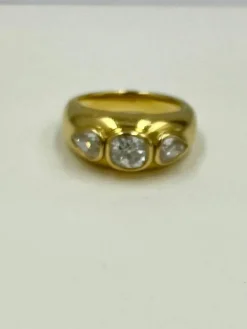 Bague or jaune diamants