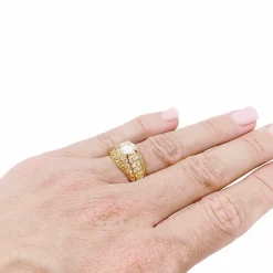 Bague or jaune, diamants.