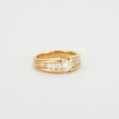 Bague or jaune, diamants