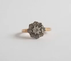 Bague or jaune diamants anciens