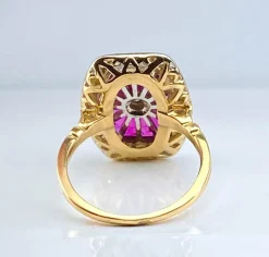 Bague or jaune diamants et rubis, style Art Déco