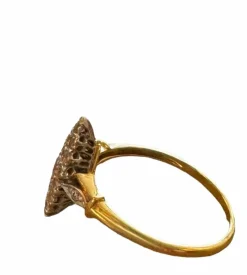 Bague or jaune diamants marquise