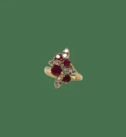 Bague or jaune, diamants, rubis