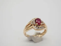 Bague Or jaune Diamants Rubis