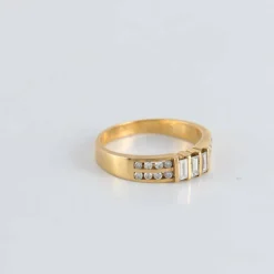 Bague or jaune Diamants ronds et baguettes