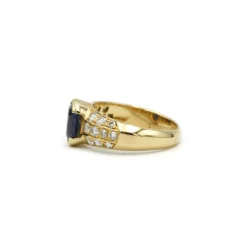 Bague or jaune diamants saphir