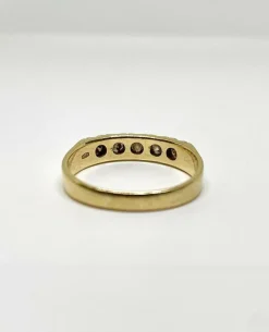Bague or jaune et 5 diamants