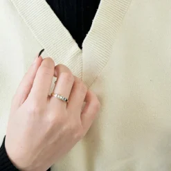 BAGUE OR JAUNE ET DIAMANTS.