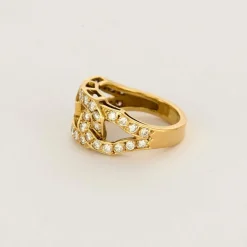 Bague or jaune et diamants