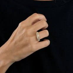 Bague or jaune et diamants