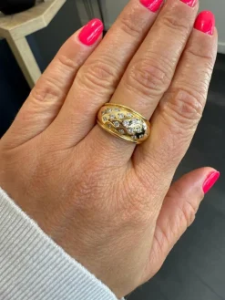 Bague or jaune et diamants
