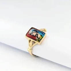 Bague or jaune et émail