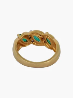 Bague or jaune et émeraudes
