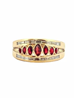 Bague or jaune grenats et diamants