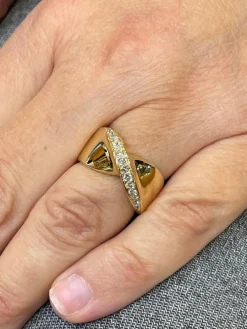 Bague or jaune Ligne de diamants