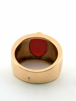Bague or jaune massif, cornaline ovale