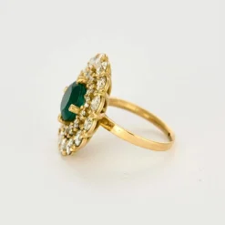 Bague or jaune émeraude 3cts et diamants 4cts