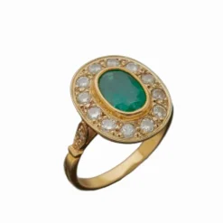 Bague or jaune, émeraude et diamants