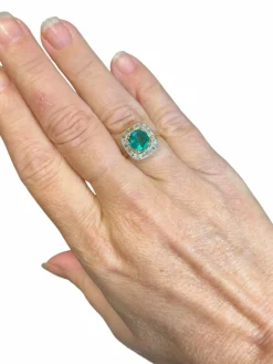bague or jaune émeraude pavage diamants